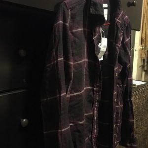 American eagle plum flannel - NWT